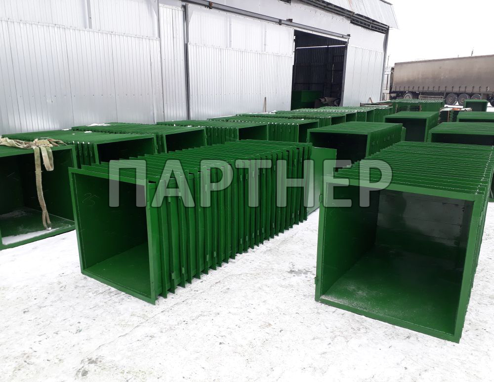 зеленый контейнер для мусора